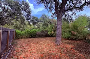 914 Beaver Trail, Austin, TX 78746 - Photo 33