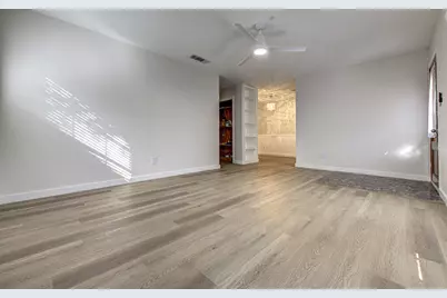 1013 Austin Highlands Boulevard, Austin, TX 78745 - Photo 5