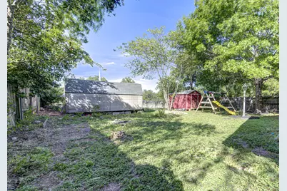 1013 Austin Highlands Boulevard, Austin, TX 78745 - Photo 21