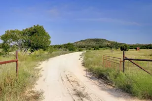 8952 Ranch Rd 165, Blanco, TX 78606 - Photo 25