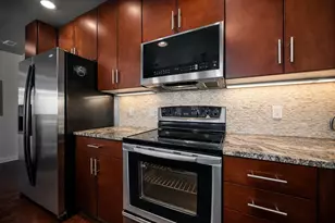 360 Nueces St, Austin, TX 78701 - Photo 5