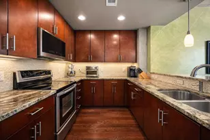 360 Nueces St, Austin, TX 78701 - Photo 5