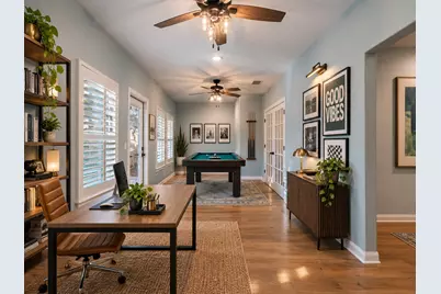 102 Elmwood Drive, New Braunfels, TX 78130 - Photo 23