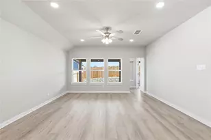 204 Hazy Vw Rd, San Marcos, TX 78666 - Photo 3