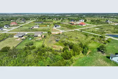 296 E Ridge Lane, Niederwald, TX 78640 - Photo 7