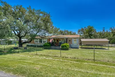 122 Heritage Drive, Johnson City, TX 78636 - Photo 3