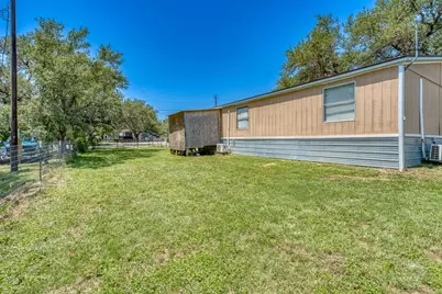 122 Heritage Drive, Johnson City, TX 78636 - Photo 35