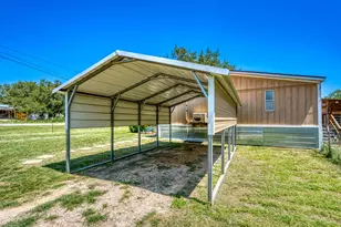 122 Heritage Dr, Johnson City, TX 78636 - Photo 7