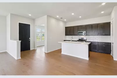 140 Stewart Drive #102, San Marcos, TX 78666 - Photo 5