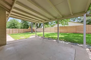 911 Cripple Creek Dr, Austin, TX 78758 - Photo 21