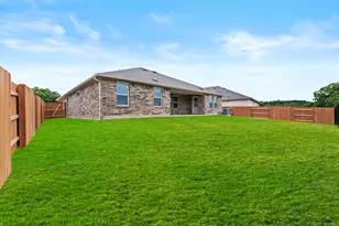 277 Rivers Edge Dr, Georgetown, TX 78628 - Photo 29