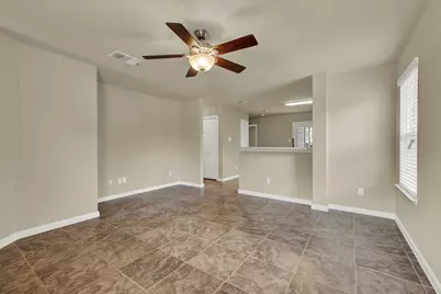 401 Summerside Avenue, Lockhart, TX 78644 - Photo 7