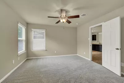 401 Summerside Avenue, Lockhart, TX 78644 - Photo 15