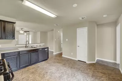 401 Summerside Avenue, Lockhart, TX 78644 - Photo 13