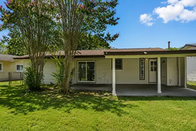 5005 Creek Bend Drive, Austin, TX 78744 - Photo 17