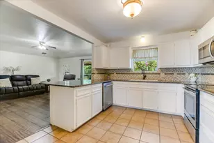 60 Crazy Cross Rd, Wimberley, TX 78676 - Photo 7