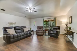 60 Crazy Cross Rd, Wimberley, TX 78676 - Photo 9
