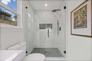 7901 Woodcroft Dr, Austin, TX 78749 - Photo 13