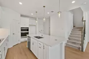 1280 E Main St, Round Rock, TX 78664 - Photo 5