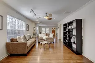 1909 Winsted Ln, Austin, TX 78703 - Photo 19