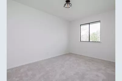 1805 White Oak Cove, Round Rock, TX 78681 - Photo 17