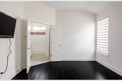 1004 Meriden Lane, Austin, TX 78703 - Photo 27