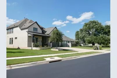 1017 Highcrest, Georgetown, TX 78628 - Photo 3