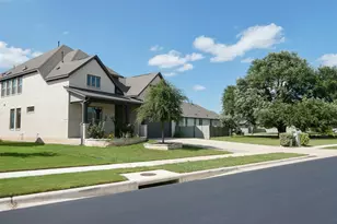 1017 Highcrest, Georgetown, TX 78628 - Photo 3