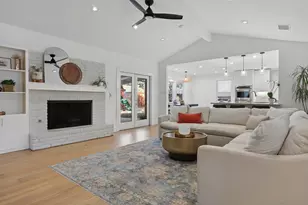 8610 Mesa Dr, Austin, TX 78759 - Photo 7