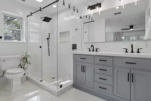 8610 Mesa Dr, Austin, TX 78759 - Photo 19