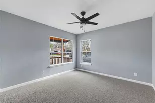 2258 W Mill St, New Braunfels, TX 78130 - Photo 27