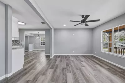 2258 W Mill Street, New Braunfels, TX 78130 - Photo 7