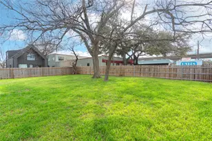 8512 Remington Ln, Austin, TX 78758 - Photo 37