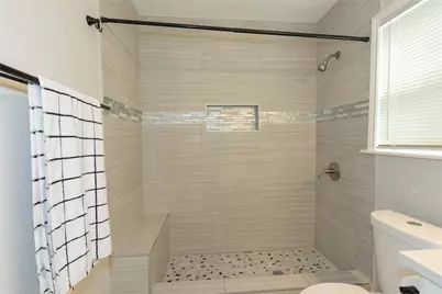 8512 Remington Lane, Austin, TX 78758 - Photo 25