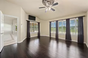 30117 Hacienda Ln, Georgetown, TX 78628 - Photo 17