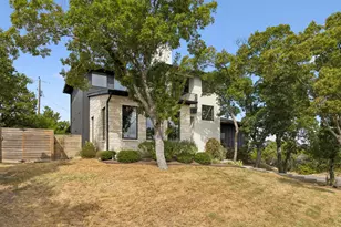 18511 Hobby Ln, Jonestown, TX 78645 - Photo 5