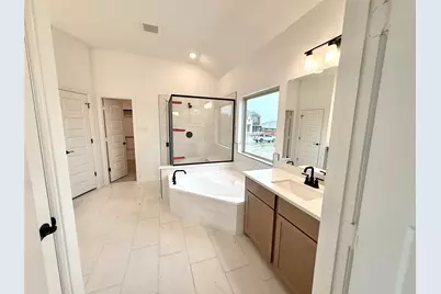 918 Kapok Street, Buda, TX 78610 - Photo 11