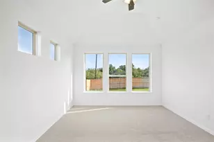 918 Kapok St, Buda, TX 78610 - Photo 13