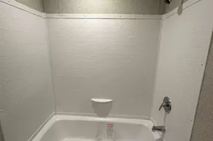 116 Mazatlan Dr, Del Valle, TX 78617 - Photo 9