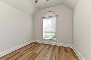 208 Rocky View Ln, Georgetown, TX 78628 - Photo 21