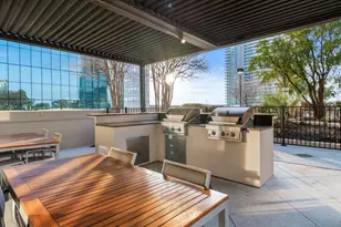 360 Nueces St, Austin, TX 78701 - Photo 21