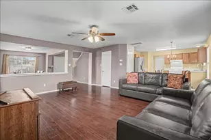 203 Pheasant Trail, Bastrop, TX 78602 - Photo 9