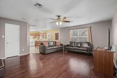 203 Pheasant Trail, Bastrop, TX 78602 - Photo 7