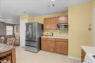 203 Pheasant Trail, Bastrop, TX 78602 - Photo 13