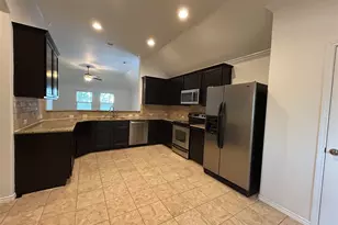 629 Boone Valley Dr, Round Rock, TX 78664 - Photo 5