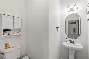 117 E Emory Fields Dr, Hutto, TX 78634 - Photo 25