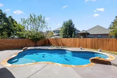 117 E Emory Fields Drive, Hutto, TX 78634 - Photo 33