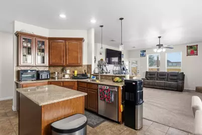 117 E Emory Fields Drive, Hutto, TX 78634 - Photo 13