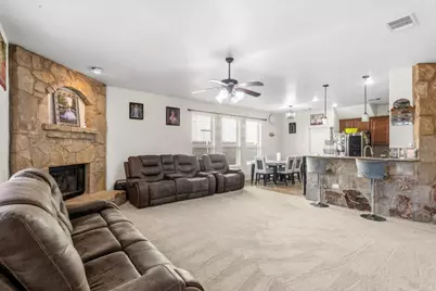 117 E Emory Fields Drive, Hutto, TX 78634 - Photo 7