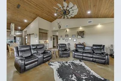 14325 Fm 619, Coupland, TX 78615 - Photo 31